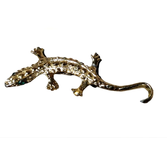 Vintage Jewelry - BOGO: Vintage Silver Lizard Pendant with Emerald Green Eyes